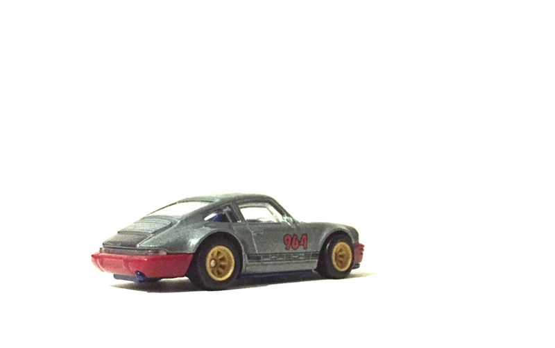 Illustration for article titled Teutonic Tuesday - Urban Outlaw Porsche 964